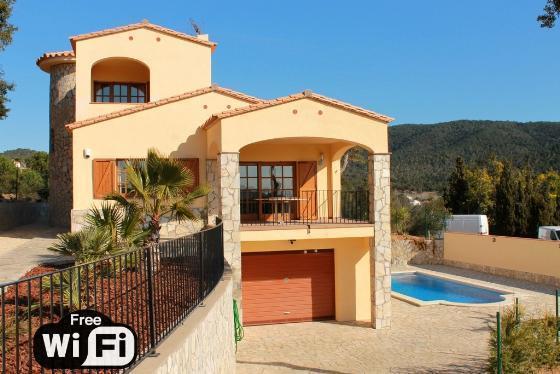 Villa Catalana Калондж Стая снимка